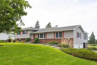 7175 Gale Rd, Lima, NY 14485