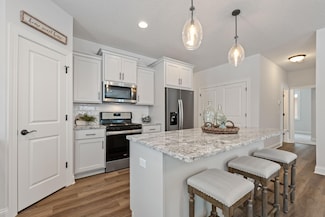 1418 Cedar Ln, Litchfield, MN 55355