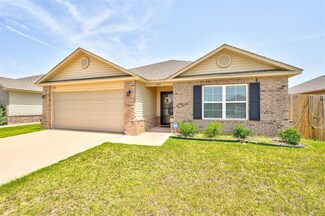 1509 Peridot Ln, Noble, OK 73068