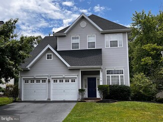 64 Arrowhead Dr, Burlington, NJ 08016