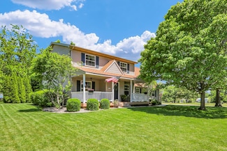 715 Cambridge Dr, Paxton, IL 60957