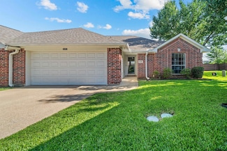 1521 Rice Rd, Tyler, TX 75703