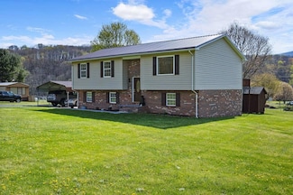 6288 Thompson Valley Rd, Tazewell, VA 24651