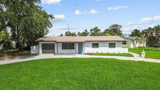 3621 Searobin Dr SE, St. Petersburg, FL 33705
