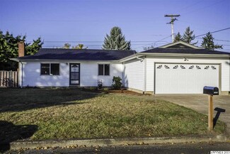 1530 Powell St SE, Albany, OR 97322