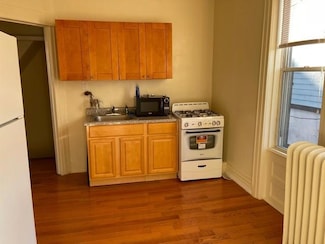 30-20 46th St Unit 2, Long Island City, NY 11103