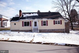 410 Chambers St, Harrisburg, PA 17113