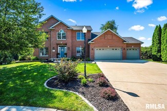 5802 W Woodbridge Place, Peoria, IL 61615