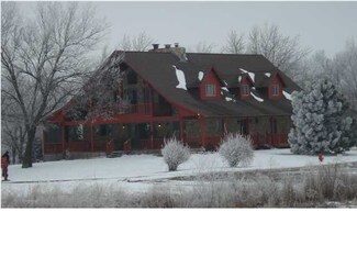 1101 S Elm St, Douglass, KS 67039