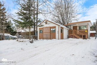 516 N Hoyt St, Anchorage, AK 99508
