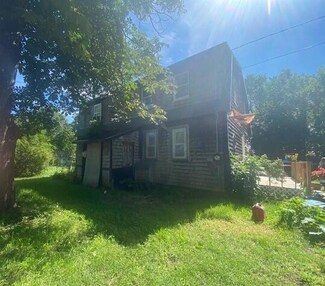 380 Townhouse Rd, Whitefield, ME 04353