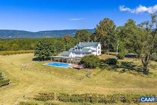 9175 Batesville Rd, Afton, VA 22920