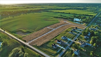 2870 N Brier Ln, Cumming, IA 50061