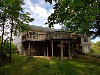 1735 Rosemary Ln, Mio, MI 48647