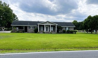 7726 Old Stake Rd, Tabor City, NC 28463