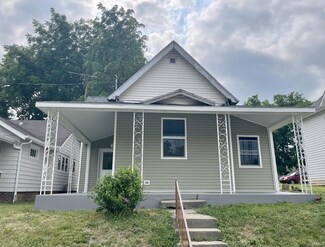 604 N Jackson St, Frankfort, IN 46041