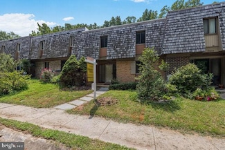 19621 Sparr Spring Rd, Montgomery Village, MD 20886