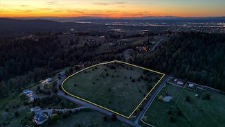 15013 E Palomino Ln, Valleyford, WA 99023