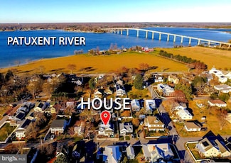 14321 Calvert St, Solomons, MD 20688