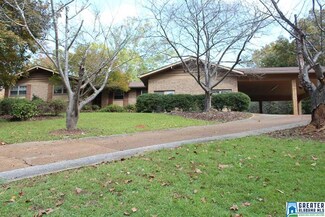 15 Cliff Rd, Childersburg, AL 35044