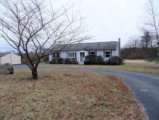 823 Wauwinet Rd, Barre, MA 01005