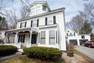 334 Vine St, Northfield, VT 05663