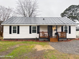 111 Lawrence St, Murfreesboro, NC 27855