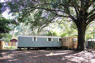 7610 Shamrock Dr, Pensacola, FL 32534