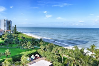 4001 Gulf Shore Blvd N Unit 707, Naples, FL 34103