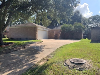 6218 Crakston St, Houston, TX 77084