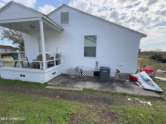 171 Orchid St, Biloxi, MS 39531