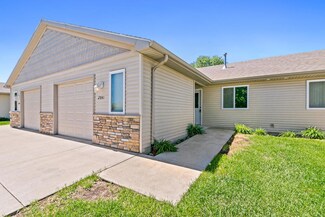 2841 Harmony Ct, Wyoming, MI 49519