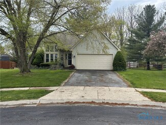 5621 Forest Green Dr, Toledo, OH 43615