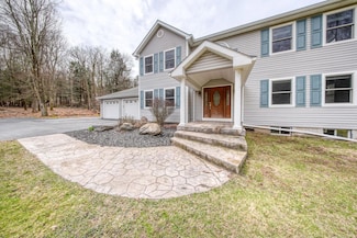 253 Bowers Rd, Rock Hill, NY 12775