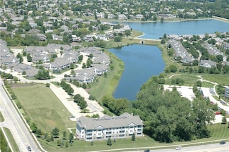 14100 Pinnacle Pointe Dr Unit 308, Clive, IA 50325