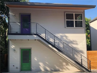 1303 E Cesar Chavez St Unit D, Austin, TX 78702