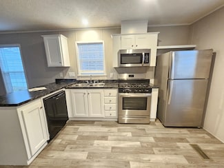 46000 Geddes Rd Unit 316, Canton, MI 48188