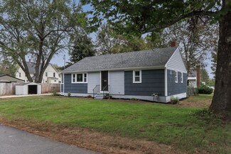 15 Donovan St, Concord, NH 03301