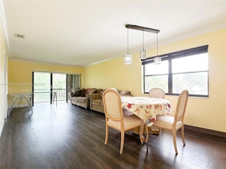 5975 Forest Hill Blvd Unit 206, West Palm Beach, FL 33415
