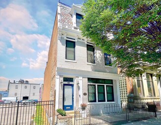 2017 Elm St, Cincinnati, OH 45202