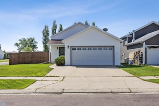 5120 8th Ave S, Fargo, ND 58103