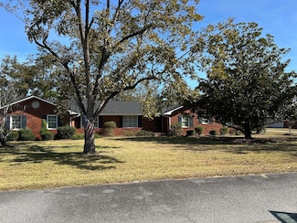 104 Sunset Dr, Vidalia, GA 30474