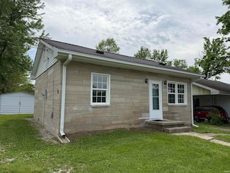 806 Smith Ave, Oolitic, IN 47451