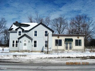 7820 Us Rte 20 W, Eleroy, IL 61027