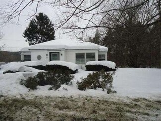 148 Sykes St, Palmer, MA 01069