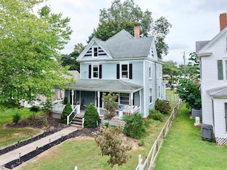 24337 Maxwell St, Parksley, VA 23421