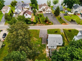 300 Shore Dr, Salem, NH 03079