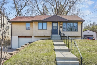 1390 Arlington Ave E, Saint Paul, MN 55106