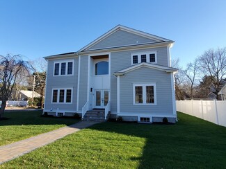 148 Lexington St, Auburndale, MA 02466