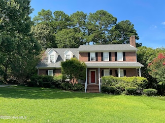 820 Welton Cir, Jacksonville, NC 28546